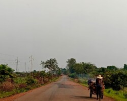 North of Bangui, the route to Boali follows a network of lakes and rivers that extend into Chad
